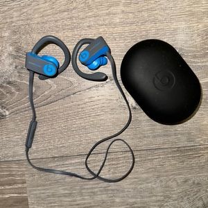 Beats PowerBeats3 Wireless Earphones